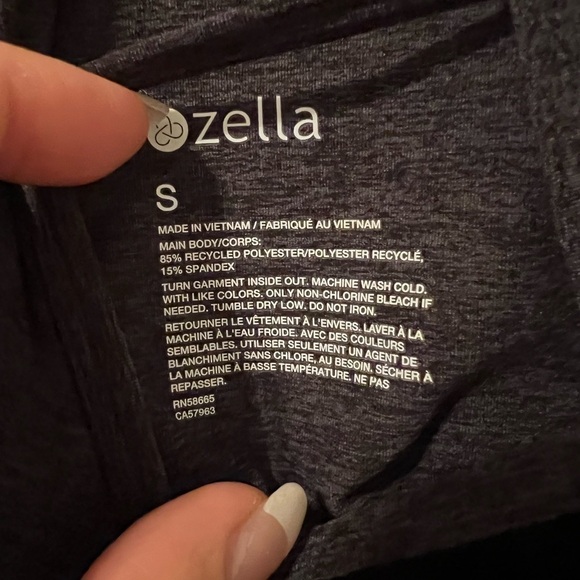 NEW ZELLA Charcoal Gray Strappy Sports Bra size Small - Picture 5 of 5